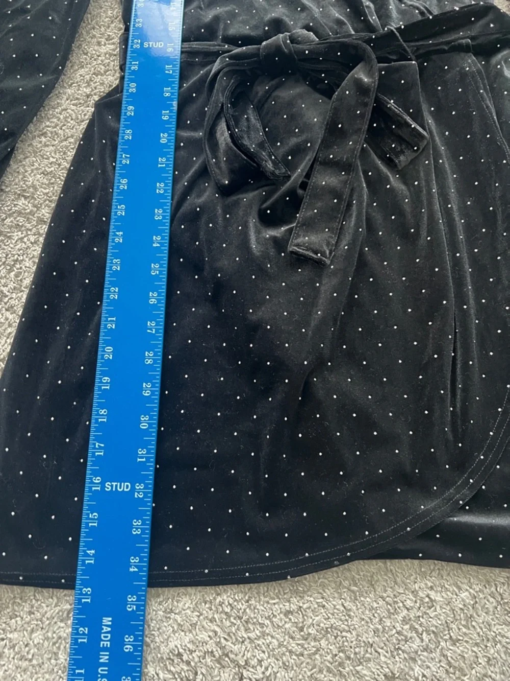 Nine West Faux Wrap Dress Black Velour w/ Tiny Silver Beads & Tie Belt - Size XL - Picture 9 of 12